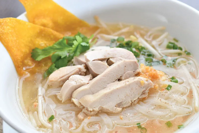 クァイティオガイ｜トゥントーン タイ料理レストラン 柏店